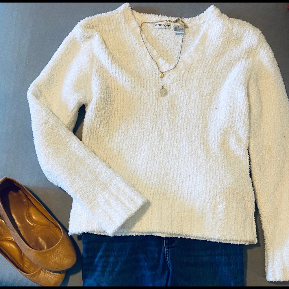 V-neck Sweater by energie